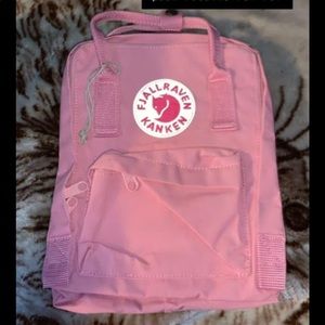 Fjallraven mini backpack ☺️
